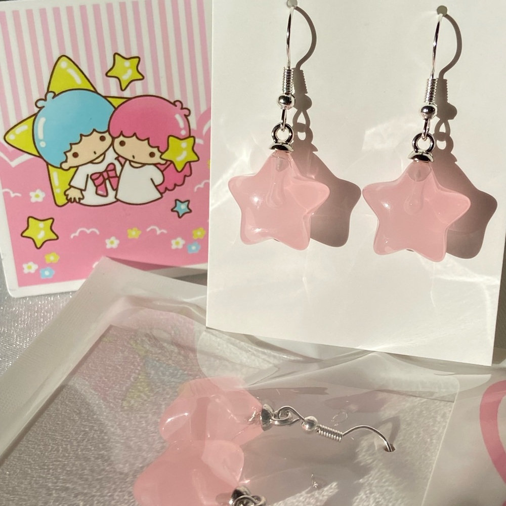 PINK STAR EARRINGS
